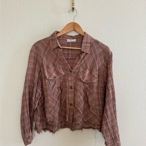 Carly Jean Los Angeles plaid blouse. Size Large.